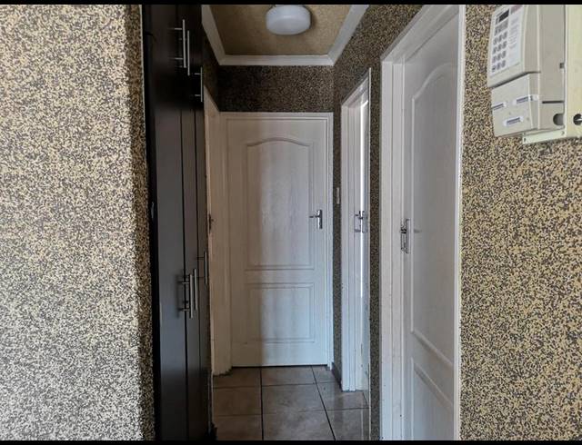 3 BEDROOM HOUSE FOR SALE IN UMLAZI BB